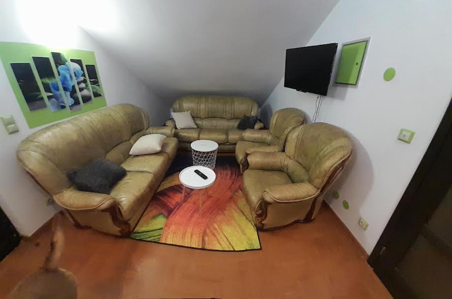 Apartmani Delas 2 Pjescana Uvala Exteriör bild