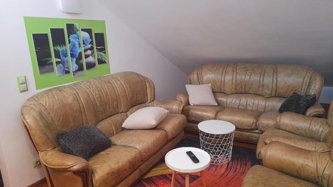 Apartmani Delas 2 Pjescana Uvala Exteriör bild